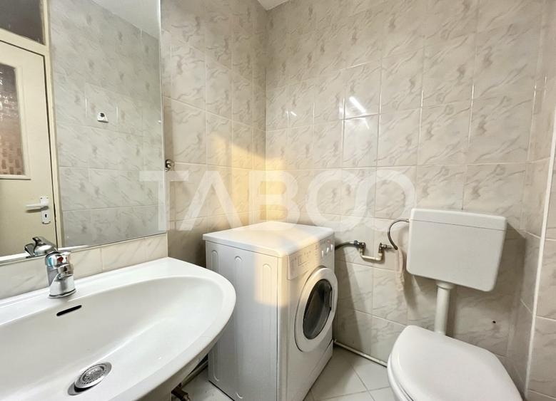 Apartament cu 4 camere in Plopilor cu 2 balcoane si boxa de 10 mp - 12