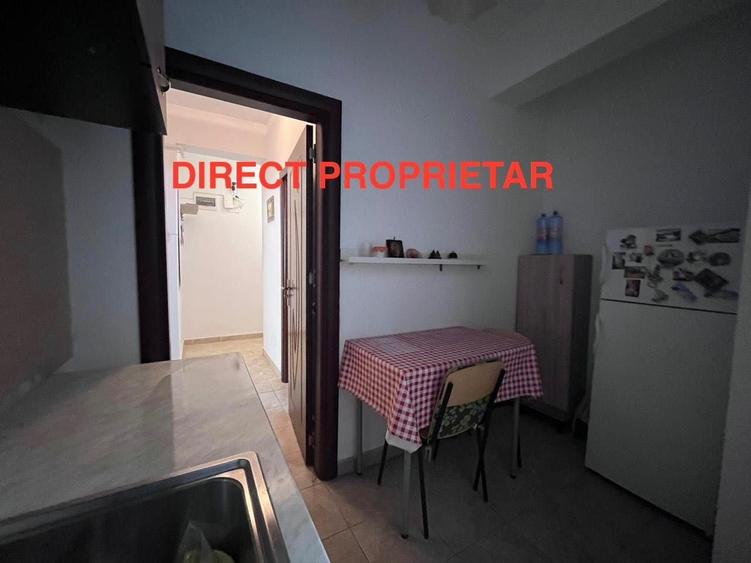 Garsonieră decomandată în Central