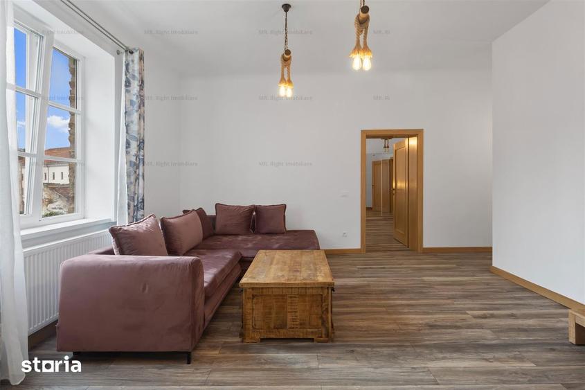 Apartament cu 3 camere decomandat, mobilat în Centrul Istoric
