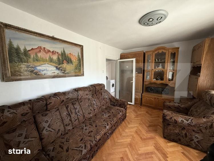 Apartament cu 3 camere decomandat în Micro 3