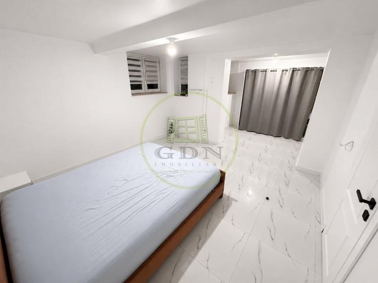 Apartament cu 3 camere decomandat, mobilat în Ultracentral