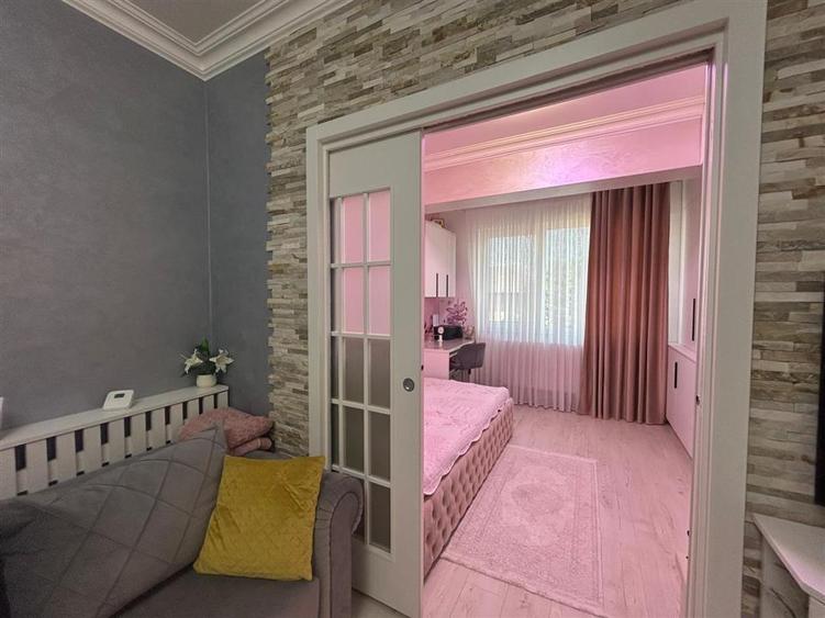 Apartament cu 2 camere decomandat, mobilat în Obcini