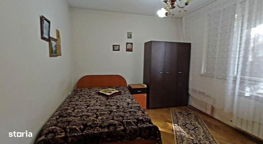 Apartament cu 2 camere decomandat în Est