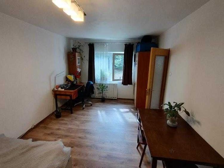 Garsonieră decomandată în Zorilor