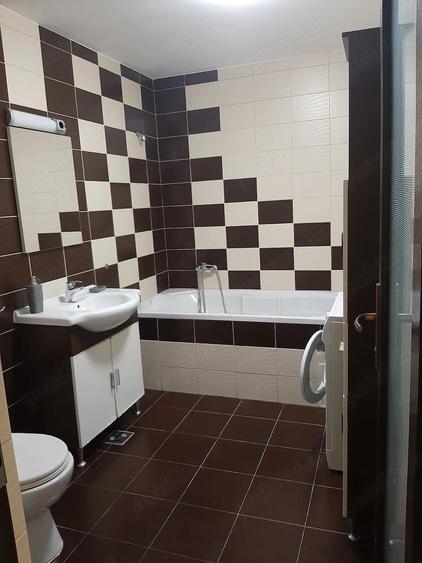 Apartament cu 2 camere decomandat în Florești