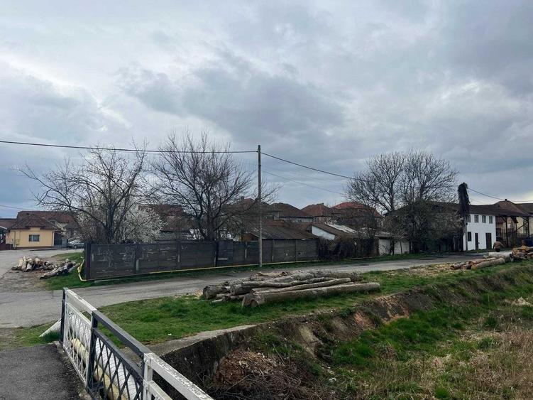 Spațiu comercial, în Hațeg