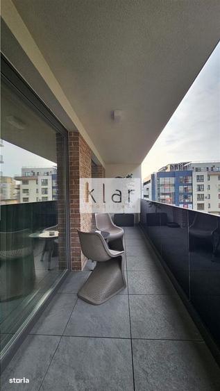 Apartament cu 2 camere semidecomandat, mobilat în Între Lacuri