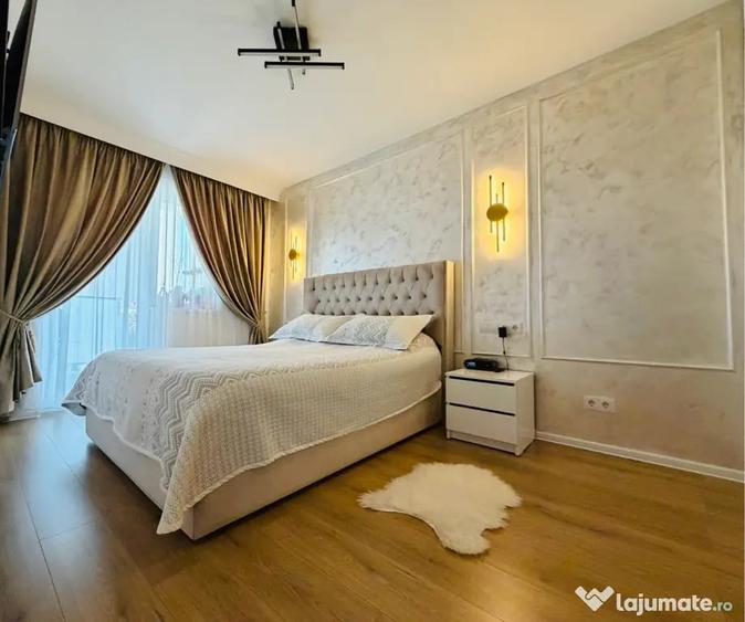 Apartament cu 2 camere semidecomandat în Exterior Vest