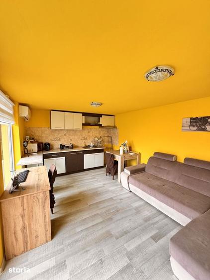 Casă cu 4 camere cu Teren 480 Mp în Central