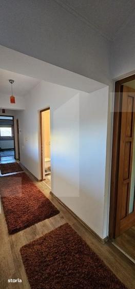 Casă cu 5 camere cu Teren 823 Mp în Central