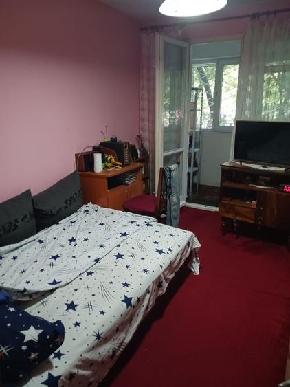 Apartament cu 2 camere semidecomandat în Baba Novac