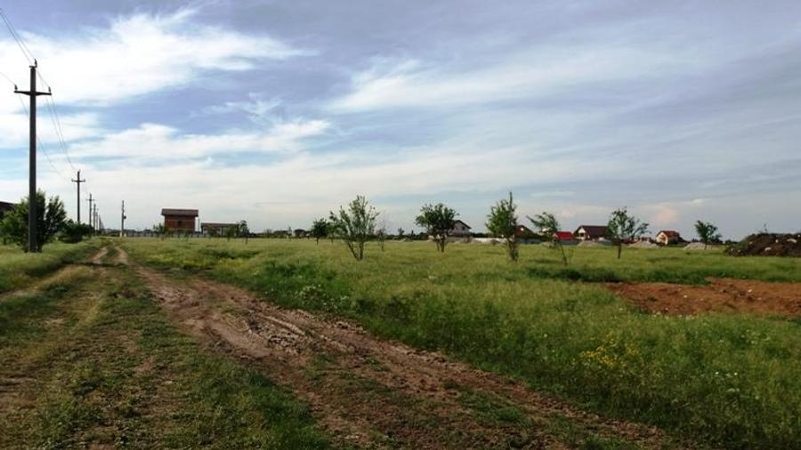 Teren Construcții intravilan de 20000 mp, în Central