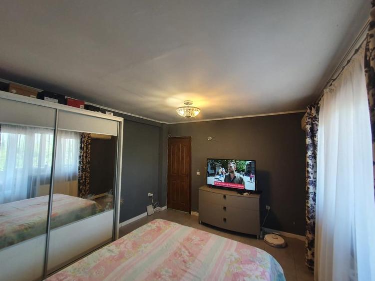 Apartament cu 3 camere decomandat, mobilat în Chiajna