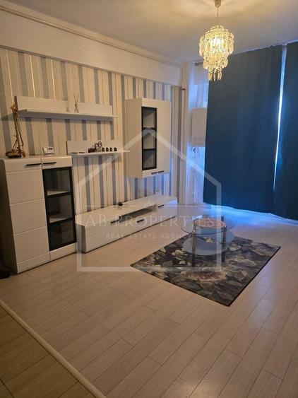 Apartament cu 2 camere semidecomandat, mobilat în Militari
