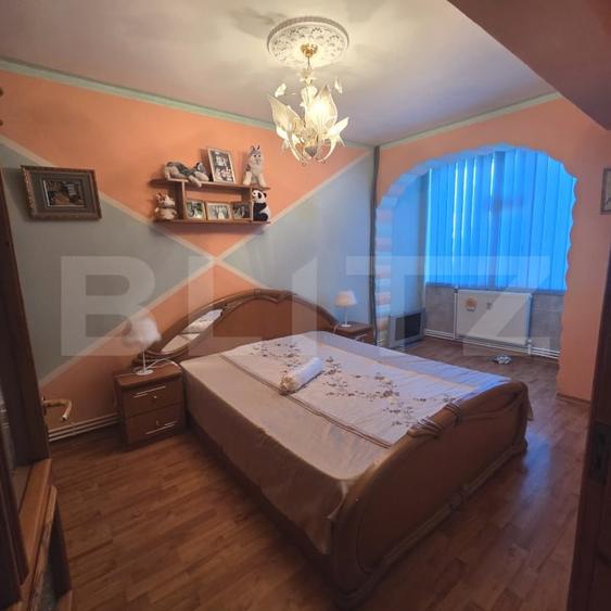 Apartament cu 2 camere decomandat, mobilat în Micro 13