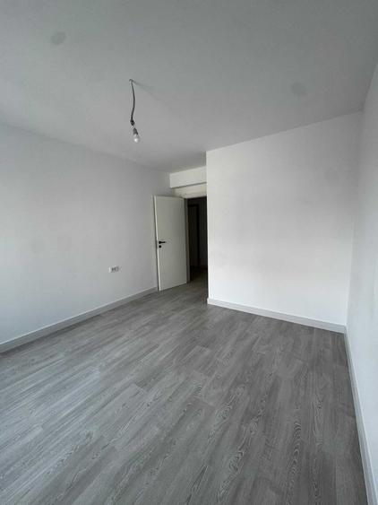 Apartament cu 2 camere decomandat în Bucureștii Noi
