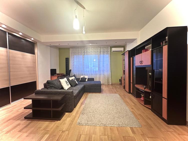 Apartament cu 2 camere semidecomandat, mobilat în Giulești