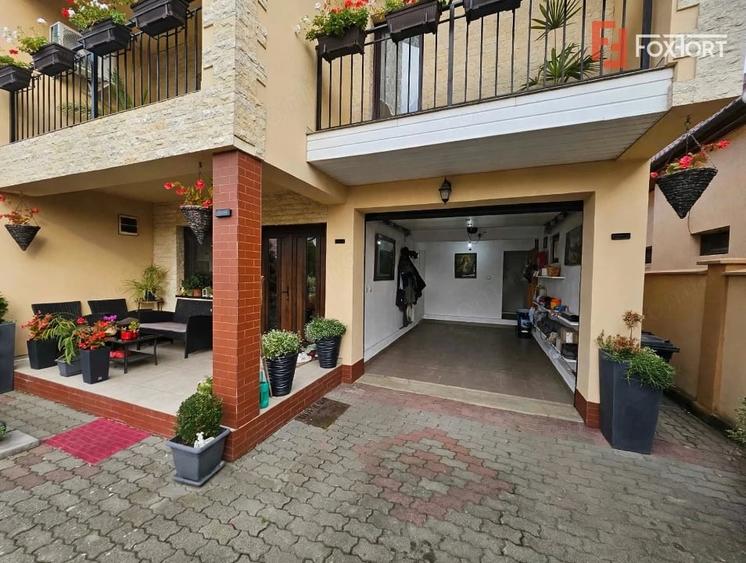 Casă cu 4 camere cu Teren 468 Mp în Central