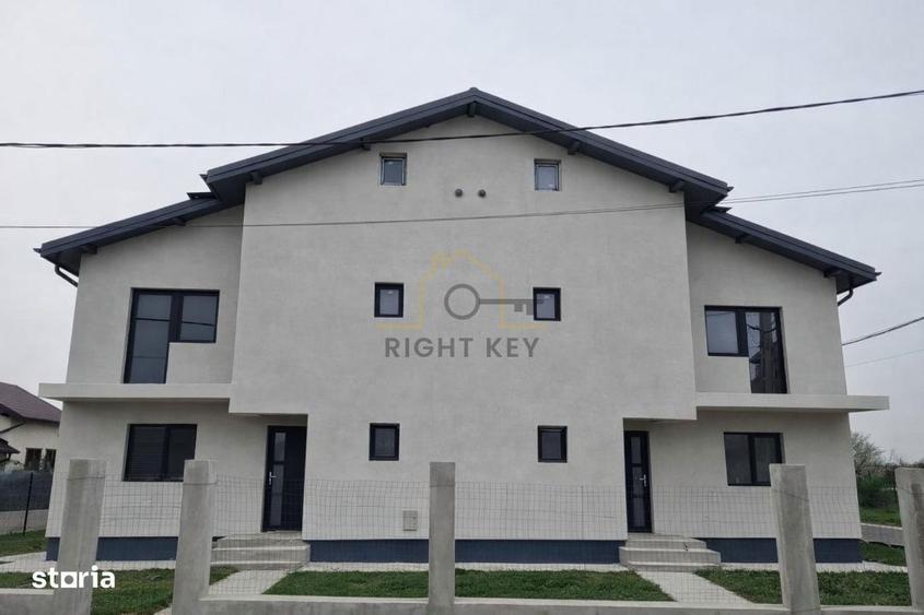 Casă cu 4 camere cu Teren 250 Mp în Clinceni