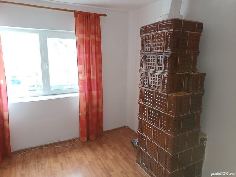 Apartament cu 2 camere în Baia de Aramă