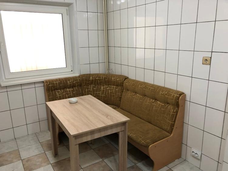 Apartament cu 2 camere decomandat, mobilat în Apărătorii Patriei