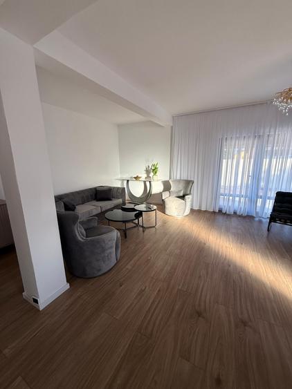 Duplex cu 4 camere cu Teren 250 Mp în Prelungirea Ghencea