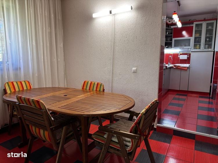 Casă cu 4 camere în Cheia