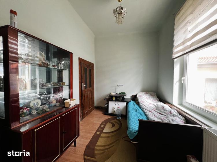 Casă cu 3 camere cu Teren 290 Mp în Mehala