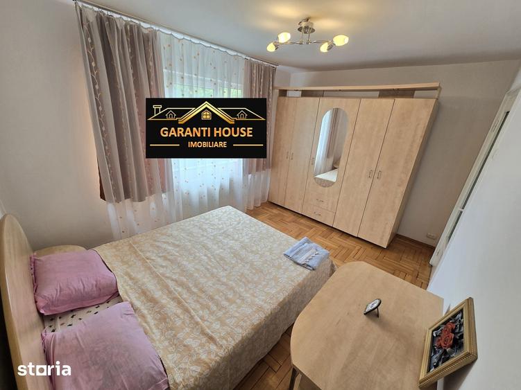 Apartament cu 3 camere decomandat în Săsar