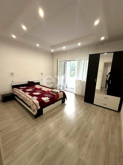 Apartament cu 3 camere decomandat, mobilat în Sebastian