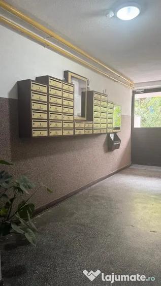 Apartament 3 camere decomandat, etaj 4, Drumul Taberei - 1