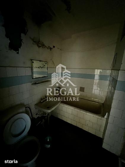 Apartament cu 2 camere semidecomandat în Central
