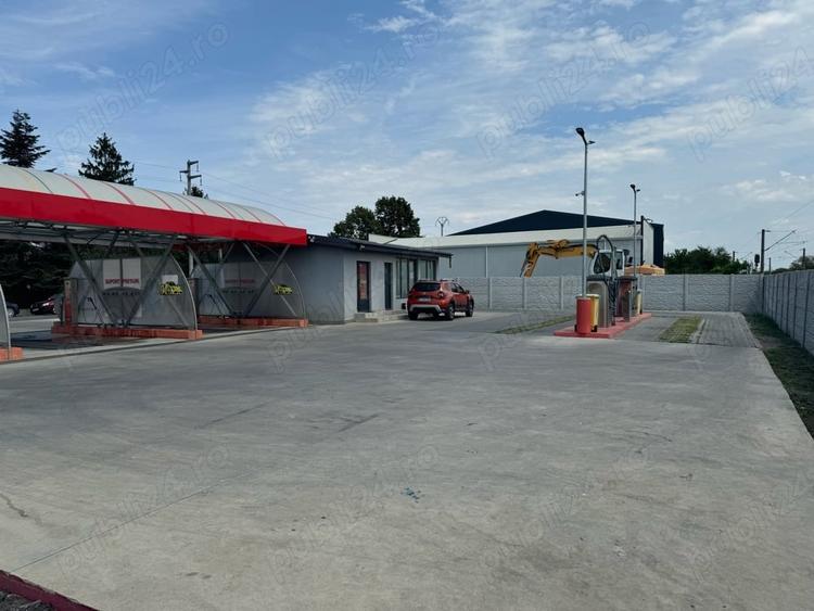 Spațiu comercial, de 900 mp, în Domnești