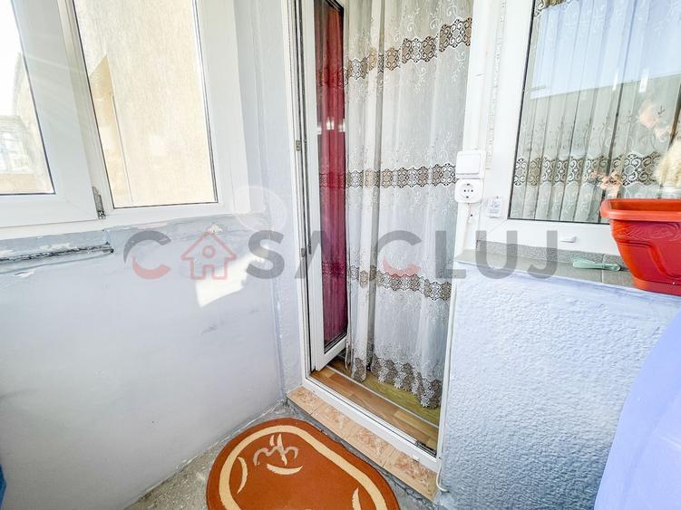Apartament cu 4 camere semidecomandat, mobilat în Mănăștur
