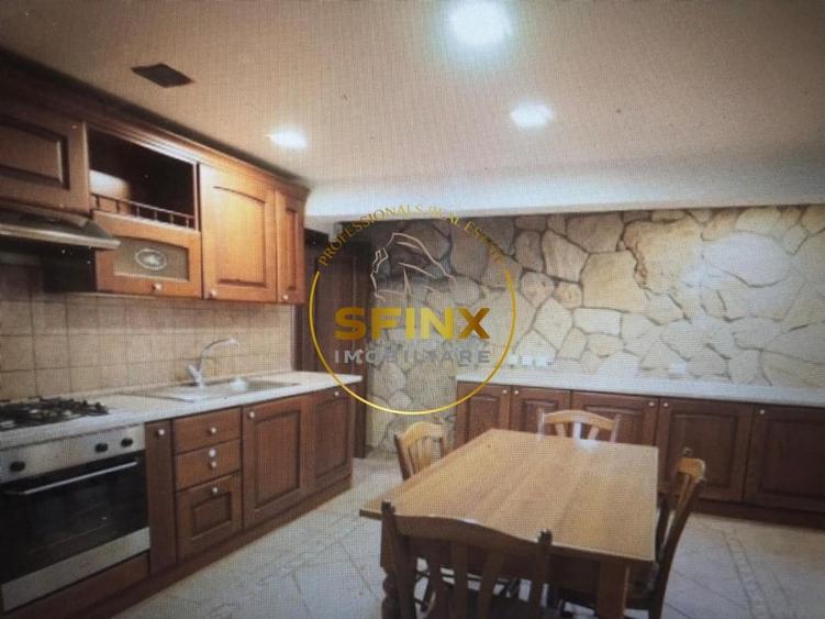 Apartament cu 11 camere în Capitale