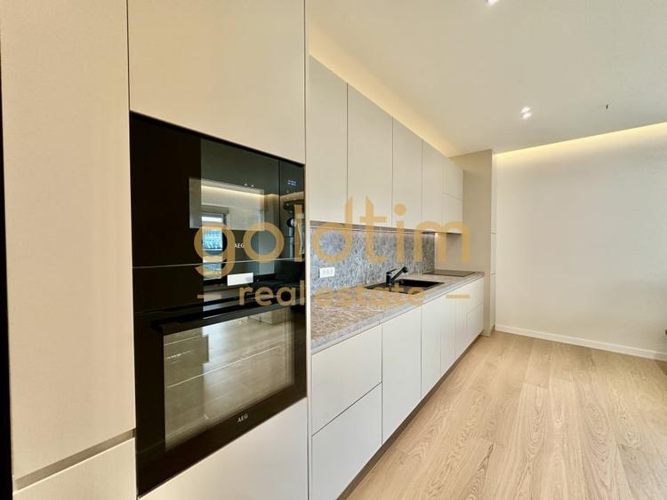 Apartament cu 3 camere decomandat, mobilat în Pipera