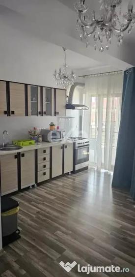 Apartament cu 2 camere decomandat în Andrei Mureșanu