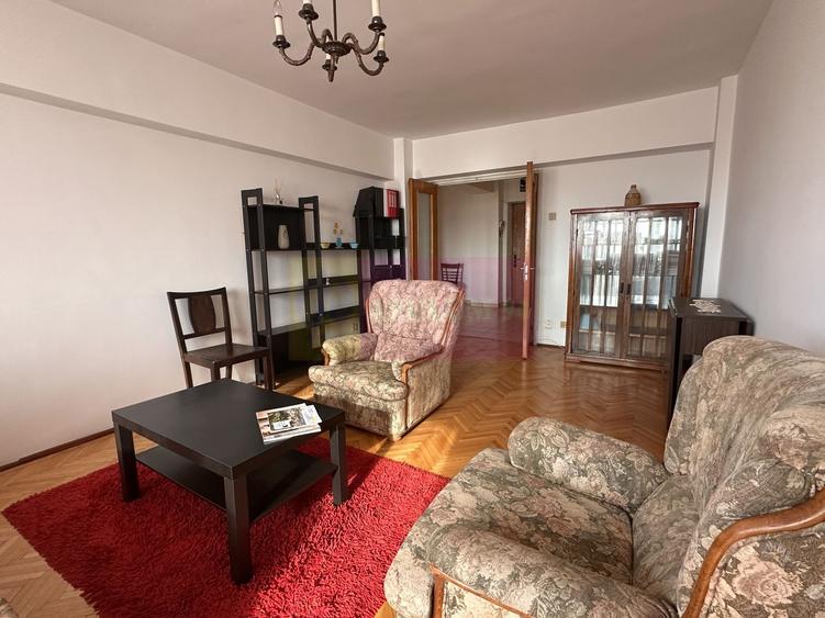 Apartament cu 2 camere decomandat, mobilat în Unirii
