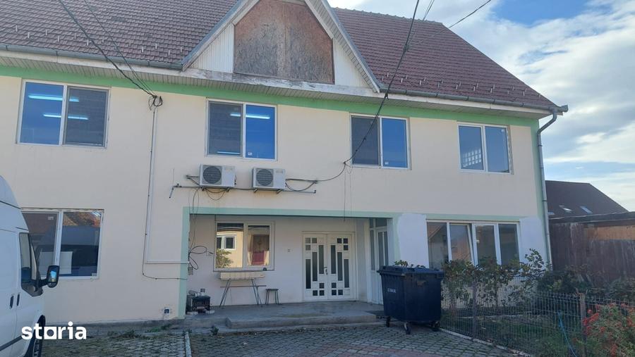 Spațiu comercial, de 150 mp, în Lazaret