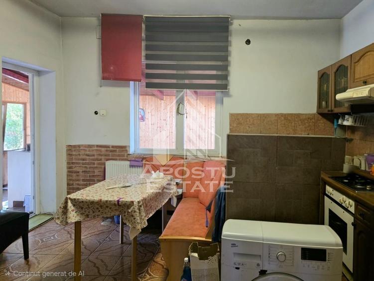 Casă individuală cu 3 camere cu Teren 1531 Mp în Sud