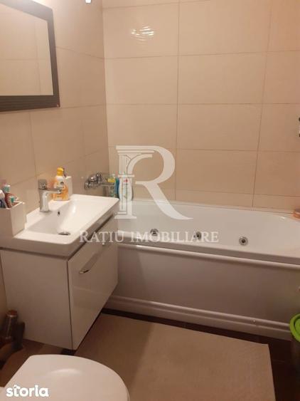 Apartament cu 3 camere decomandat în Calea Aradului