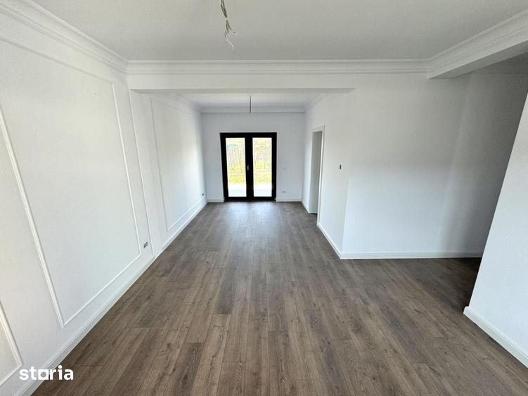 Casă cu 4 camere cu Teren 400 Mp în Rediu