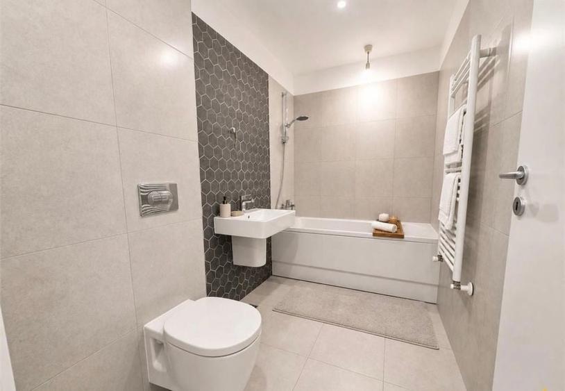 Apartament cu 2 camere decomandat în Drumul Carului