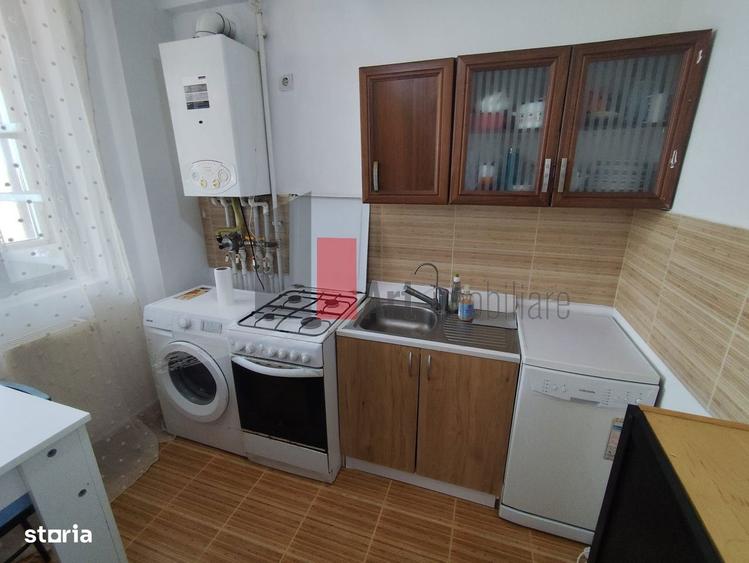 Apartament cu 2 camere semidecomandat, mobilat în Bucureștii Noi