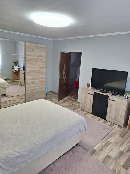 Casă cu 4 camere în Bejan
