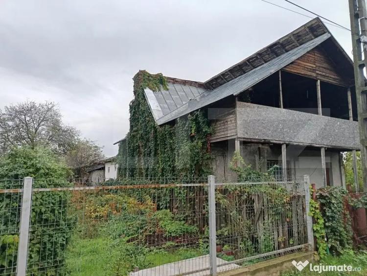 Casă cu 8 camere cu Teren 2000 Mp în Măgurele