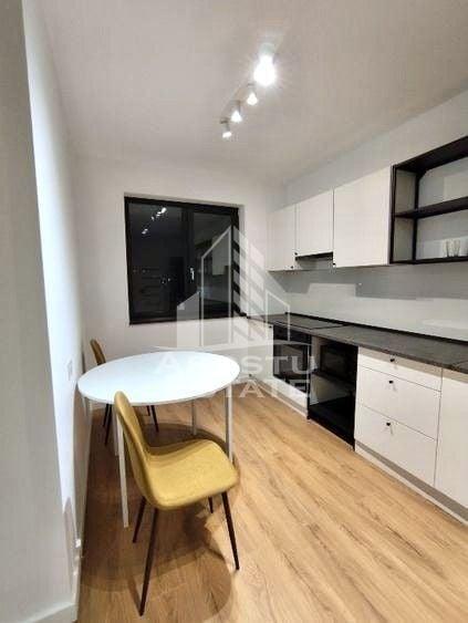Apartament cu 2 camere semidecomandat, mobilat în Torontalului