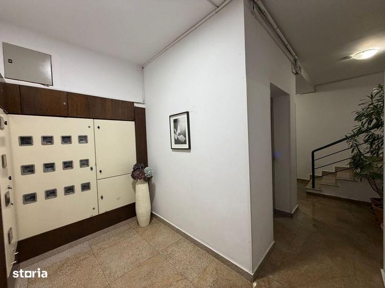 Apartament cu 2 camere în Arcul de Triumf