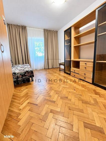 Apartament cu 3 camere decomandat în Ultracentral