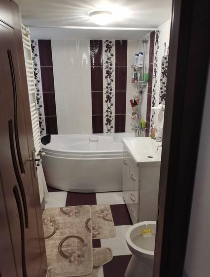Apartament cu 2 camere decomandat în Măgura